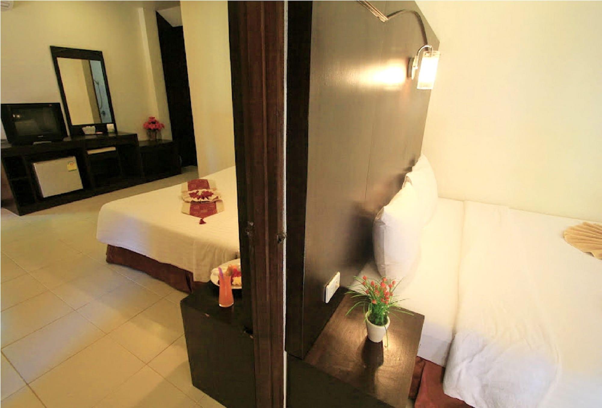 Lanta Pavilion Resort - Ko Lanta Buitenkant foto
