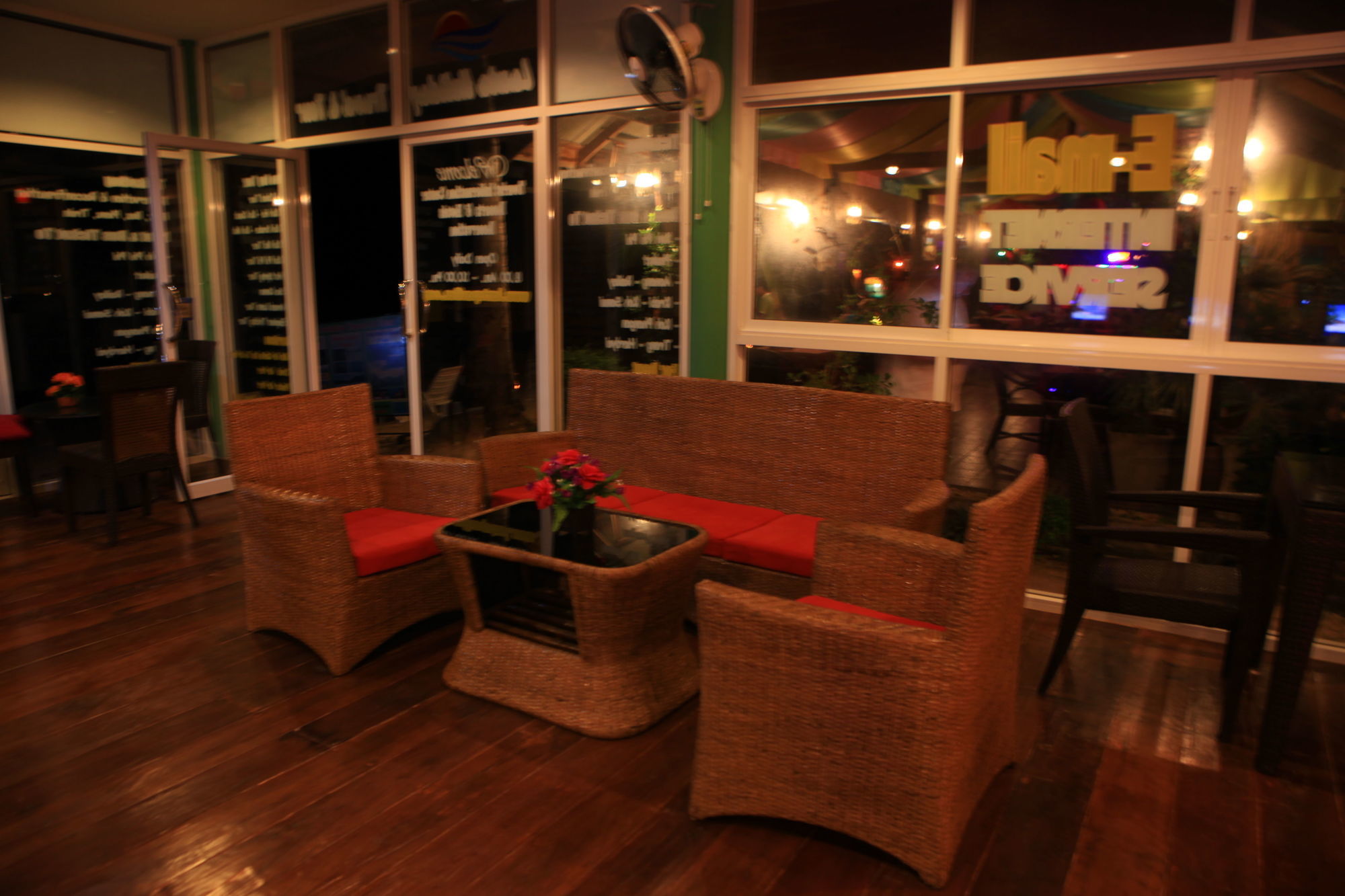 Lanta Pavilion Resort - Ko Lanta Buitenkant foto