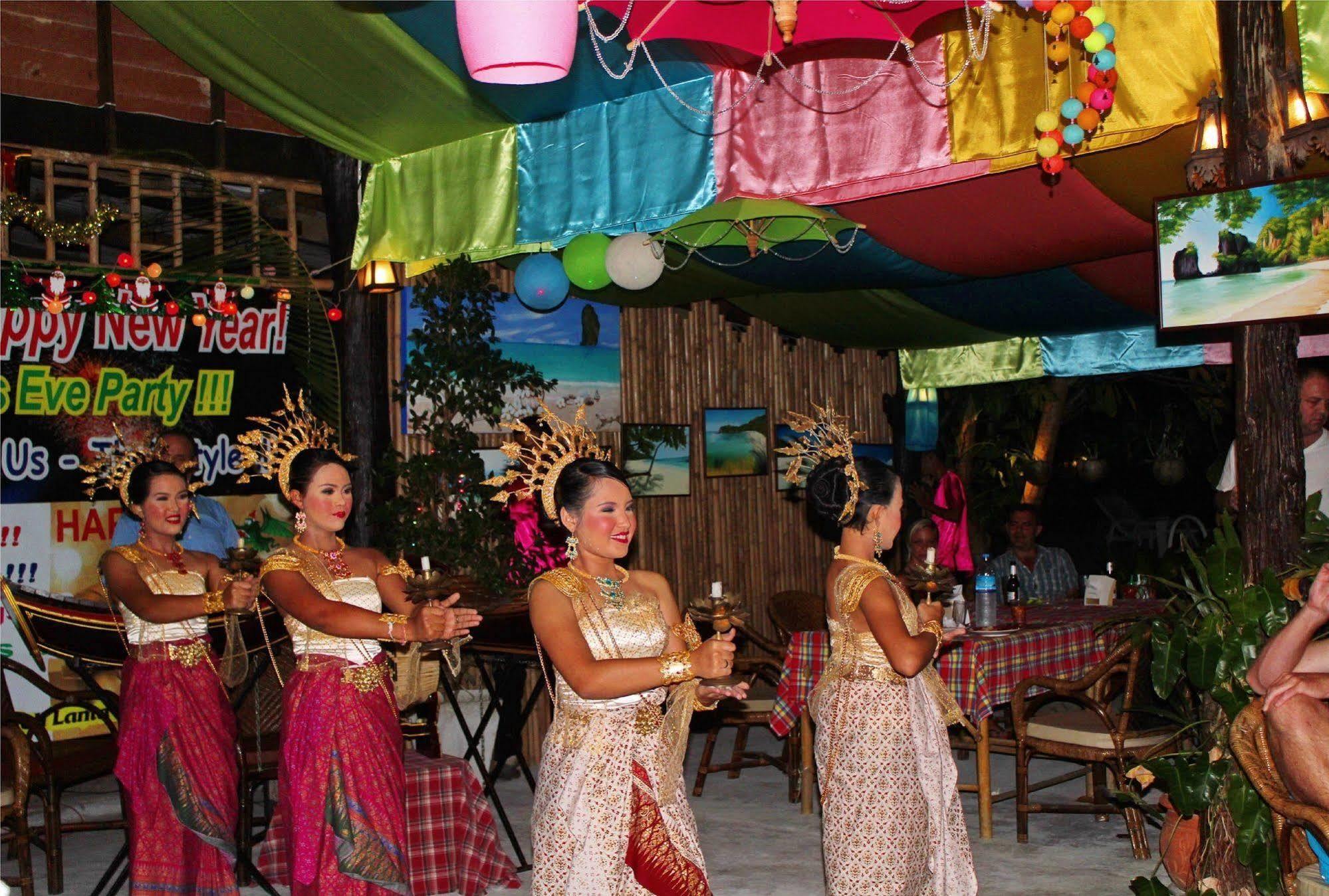 Lanta Pavilion Resort - Ko Lanta Buitenkant foto
